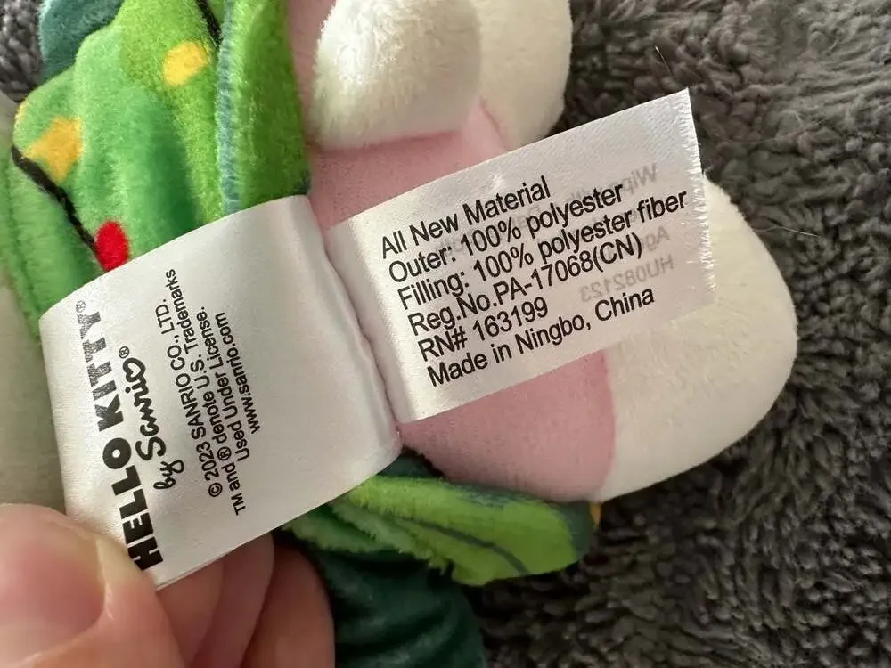 NWOT Sanrio Hello Kitty 2023 Christmas Tree Dress Holiday Plush 8-9
